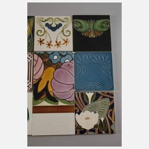 Zwölf Fliesen Jugendstil