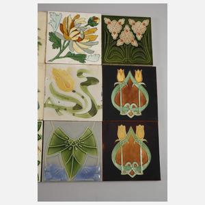 Zwölf Fliesen Jugendstil