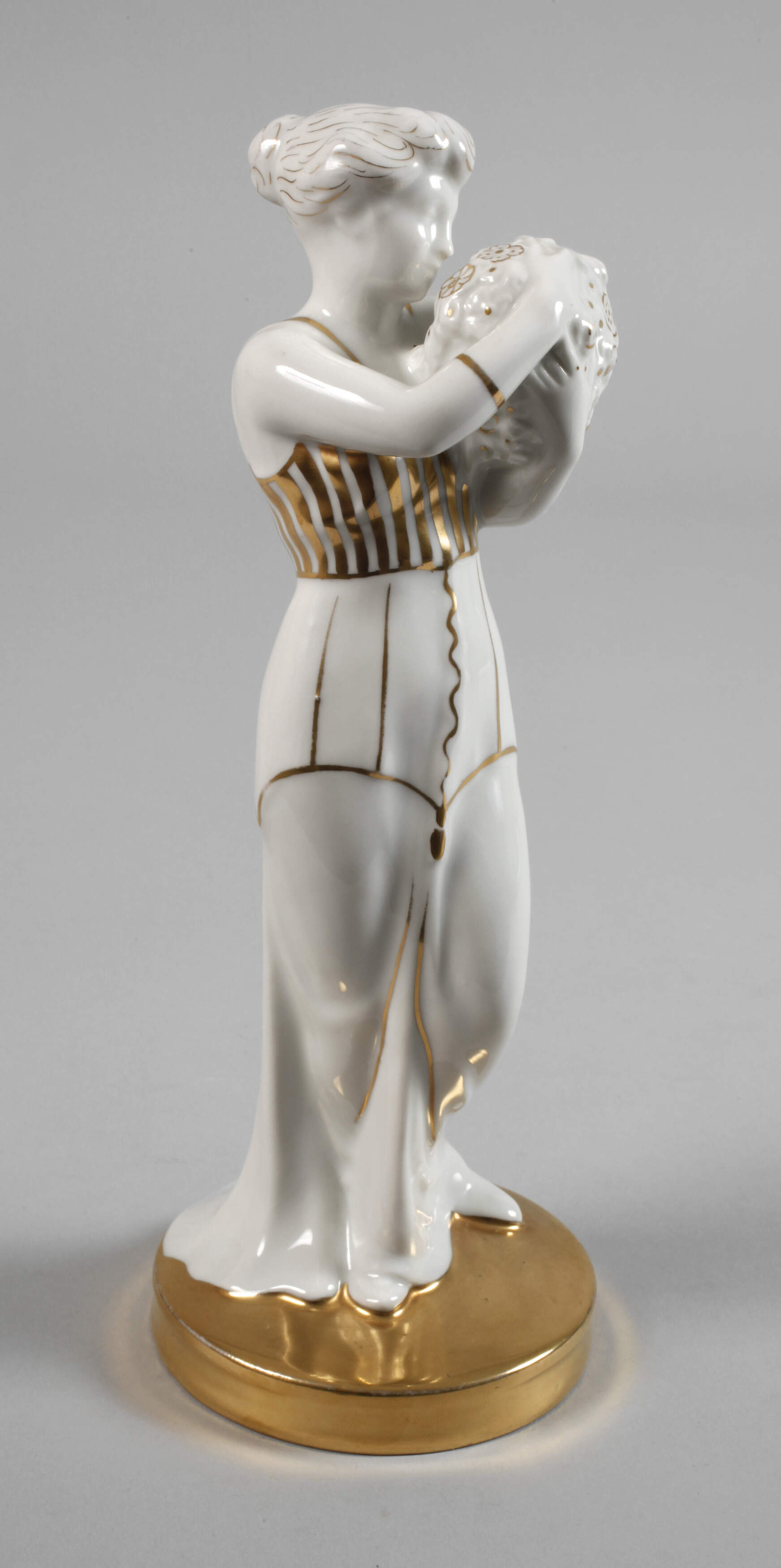 Böhmen "Dame mit Blumen"