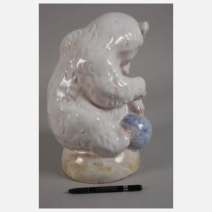 Wienerberger Bär mit Kugel