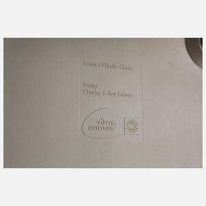 Drei DSR Stühle Charles & Ray Eames