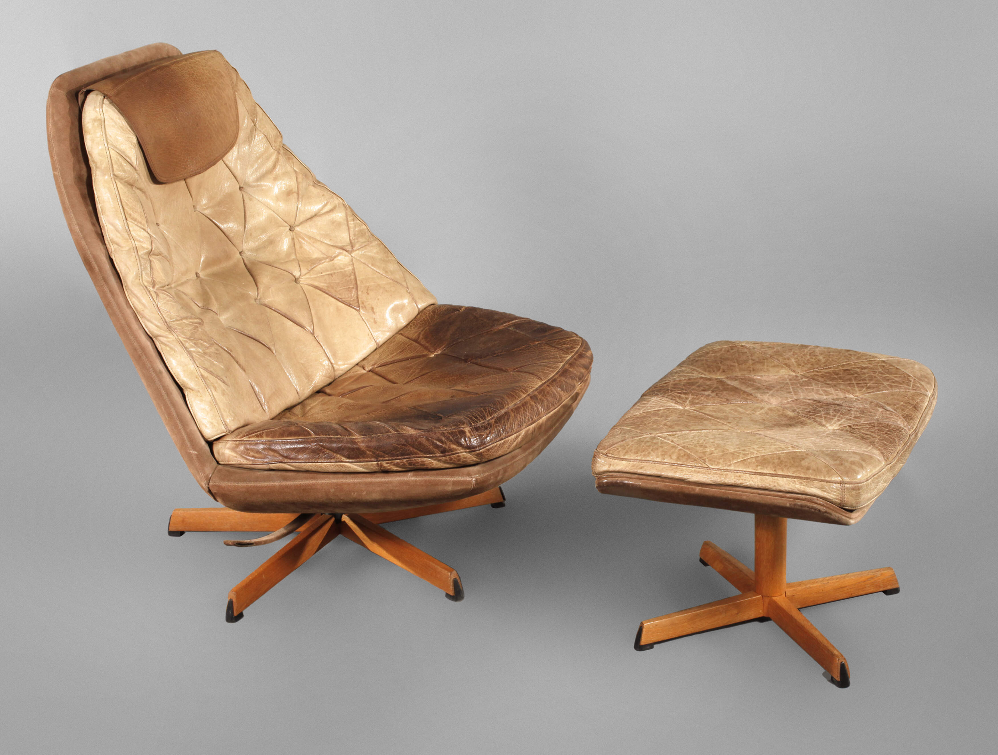 Loungechair und Ottomane