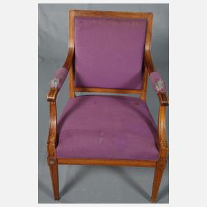 entfällt: Drei neoklassizistische Armlehnsessel