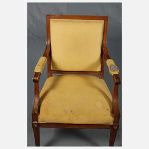 entfällt: Drei neoklassizistische Armlehnsessel