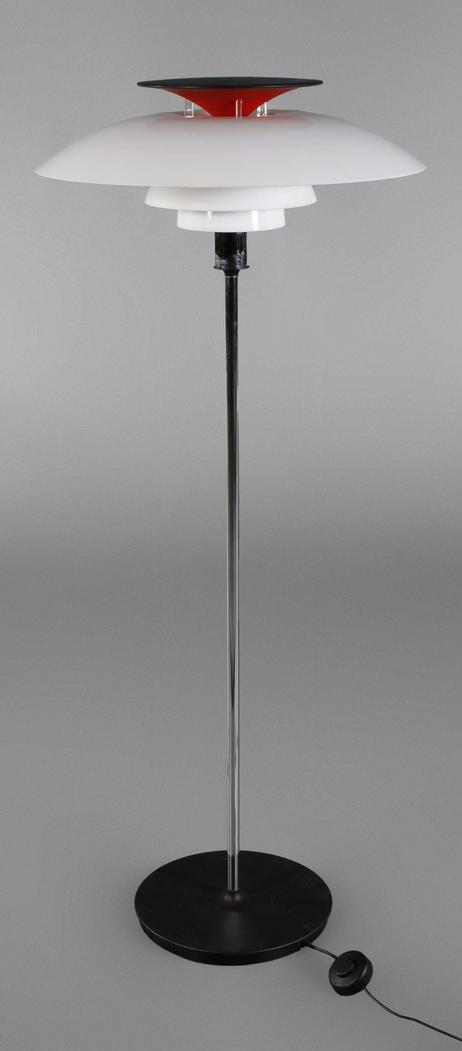 Stehlampe Poul Henningsen