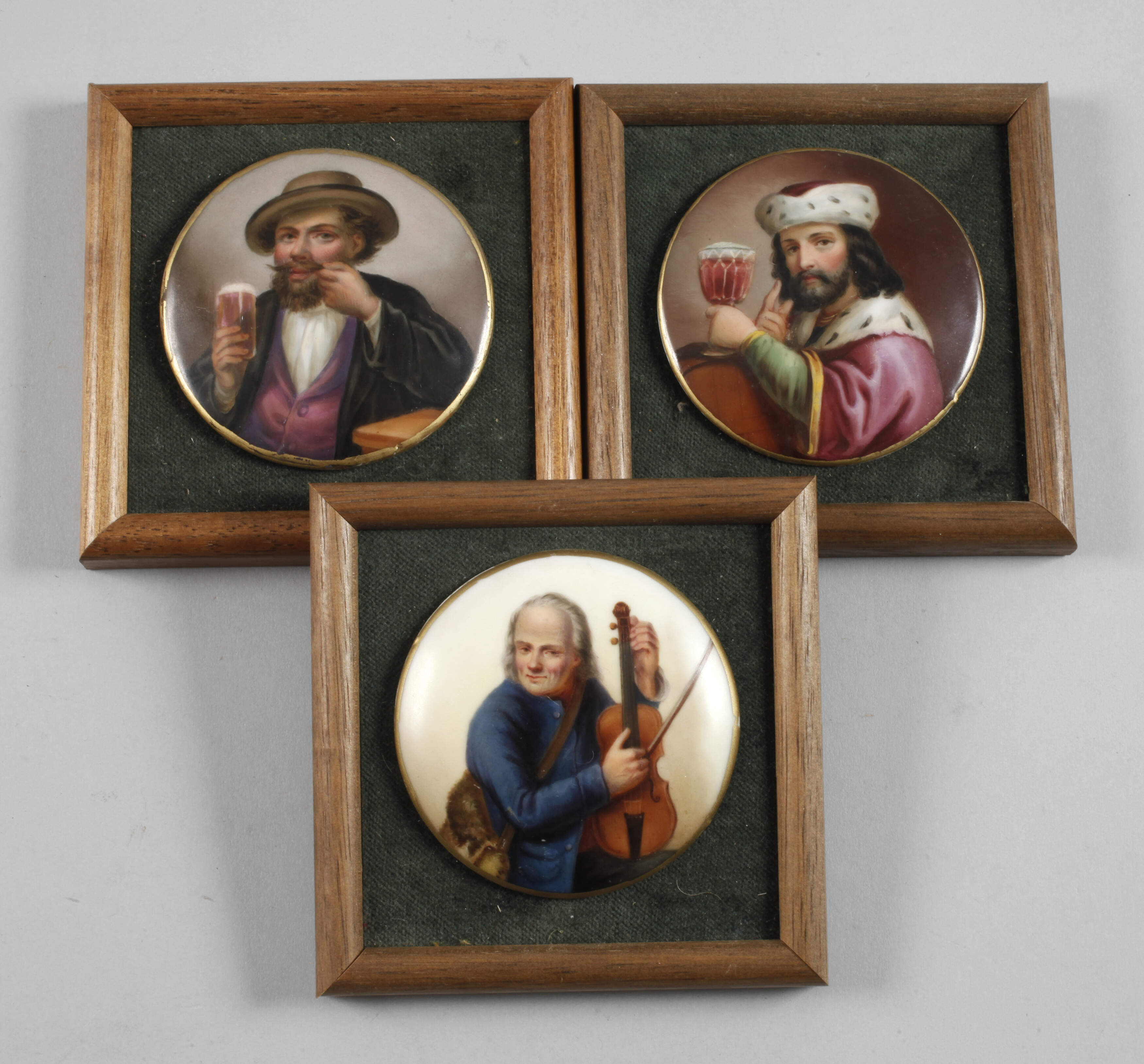 Drei kleine Bildplatten Genremalerei