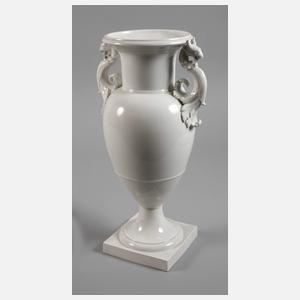 KPM Berlin "Französische Vase mit Greifenhenkeln"
