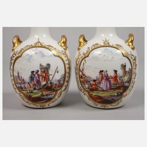 KPM Berlin Paar Enghalsvasen Kauffahrteiszene