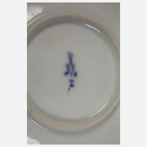 Meissen drei Tassen bunter Weinkranzdekor