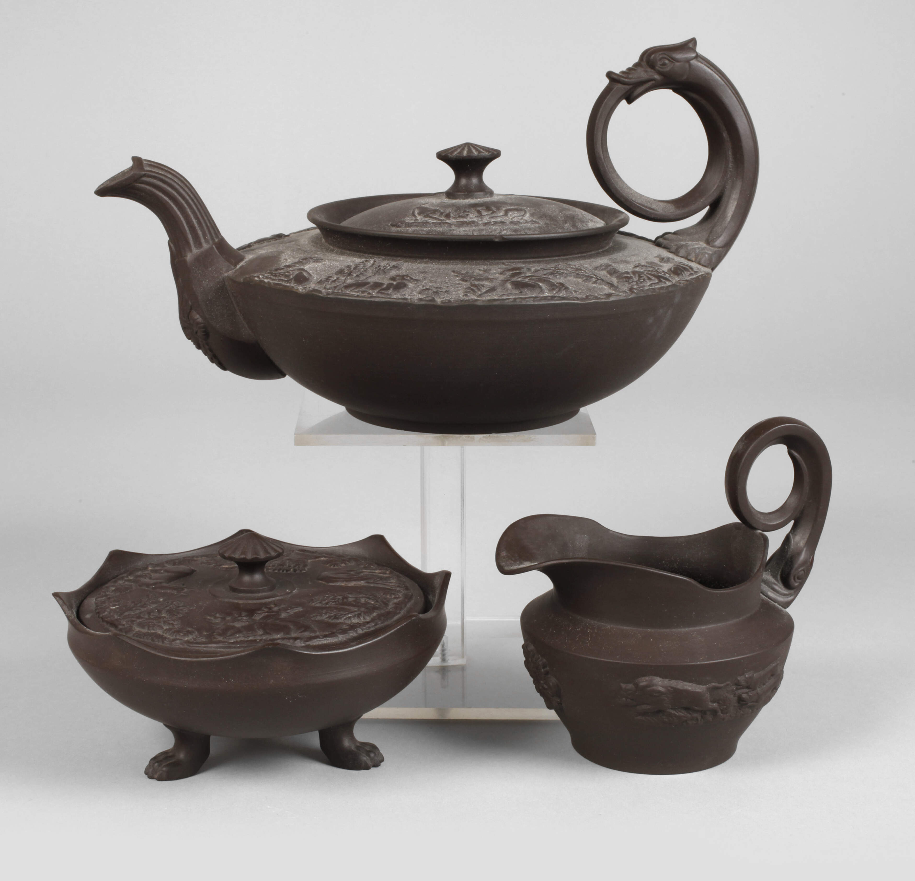 Meissen ungewöhnliches Kernstück Böttgersteinzeug