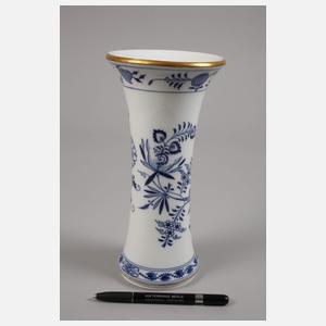 Meissen Flötenvase "Zwiebelmuster/Goldrand"