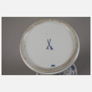 Meissen Flötenvase "Zwiebelmuster/Goldrand"