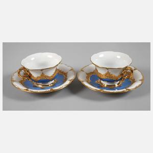 Meissen Paar prunkvolle Mokkatassen "B-Form"