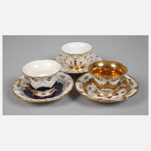 Meissen drei Prunk-Mokkatassen mit Untertassen