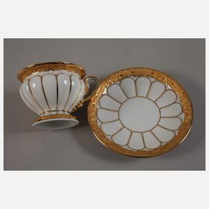 Meissen sechs Tassen und zwei Platten "X-Form"