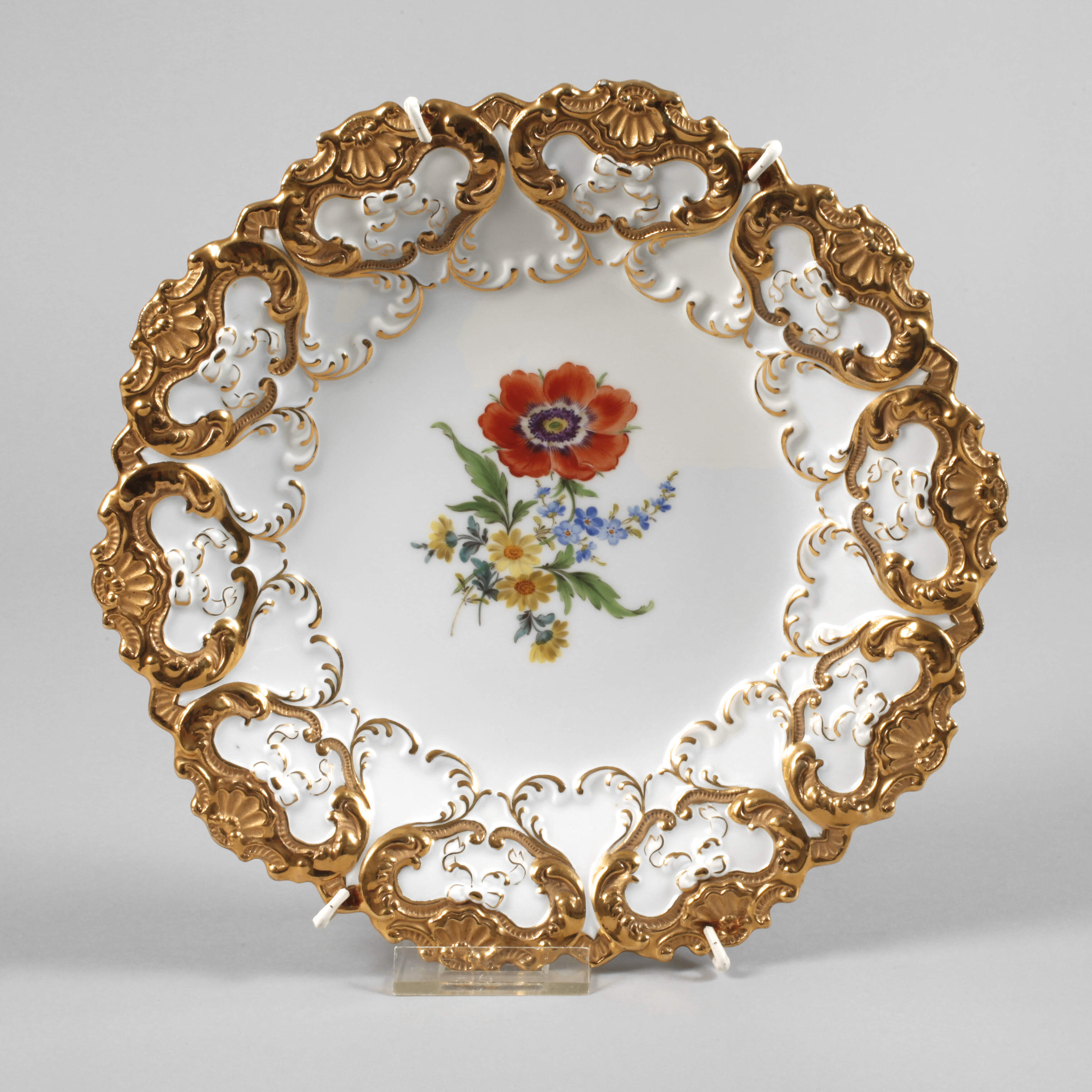 Meissen Prunkteller "Blume 3"