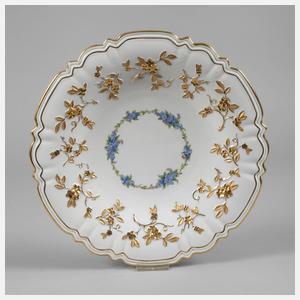 Meissen Prunkteller "Vergissmeinnichtkranz"