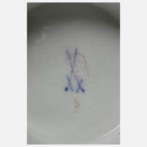 Meissen ungewöhnliche Prunkkanne Figurenmalerei