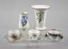 Meissen drei Mokkatassen und zwei Vasen