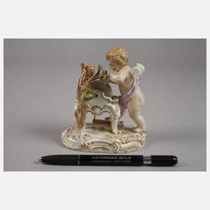 Meissen "Amor, einen Pfeil schleifend"
