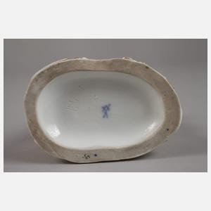 Meissen "Amor, einen Pfeil schleifend"