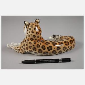 Nymphenburg "Liegender Panther"