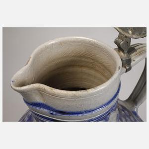 Übergroße Westerwälder Ritzkanne