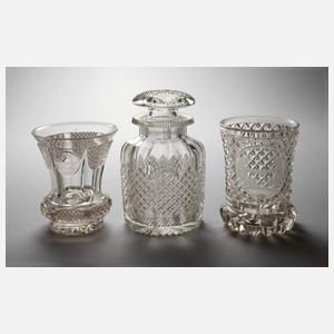 Zwei Ranftbecher und eine Deckeldose