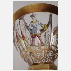 Fußbecher mit Chinoiserien