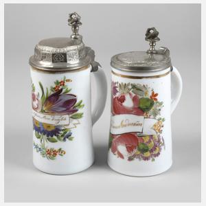 Zwei sächsische Milchglaskrüge