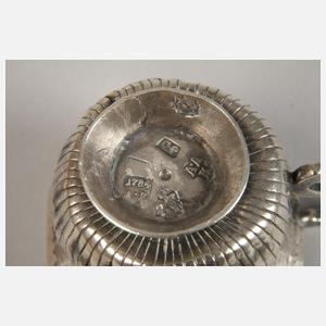 Tscharka russischer Vodkabecher