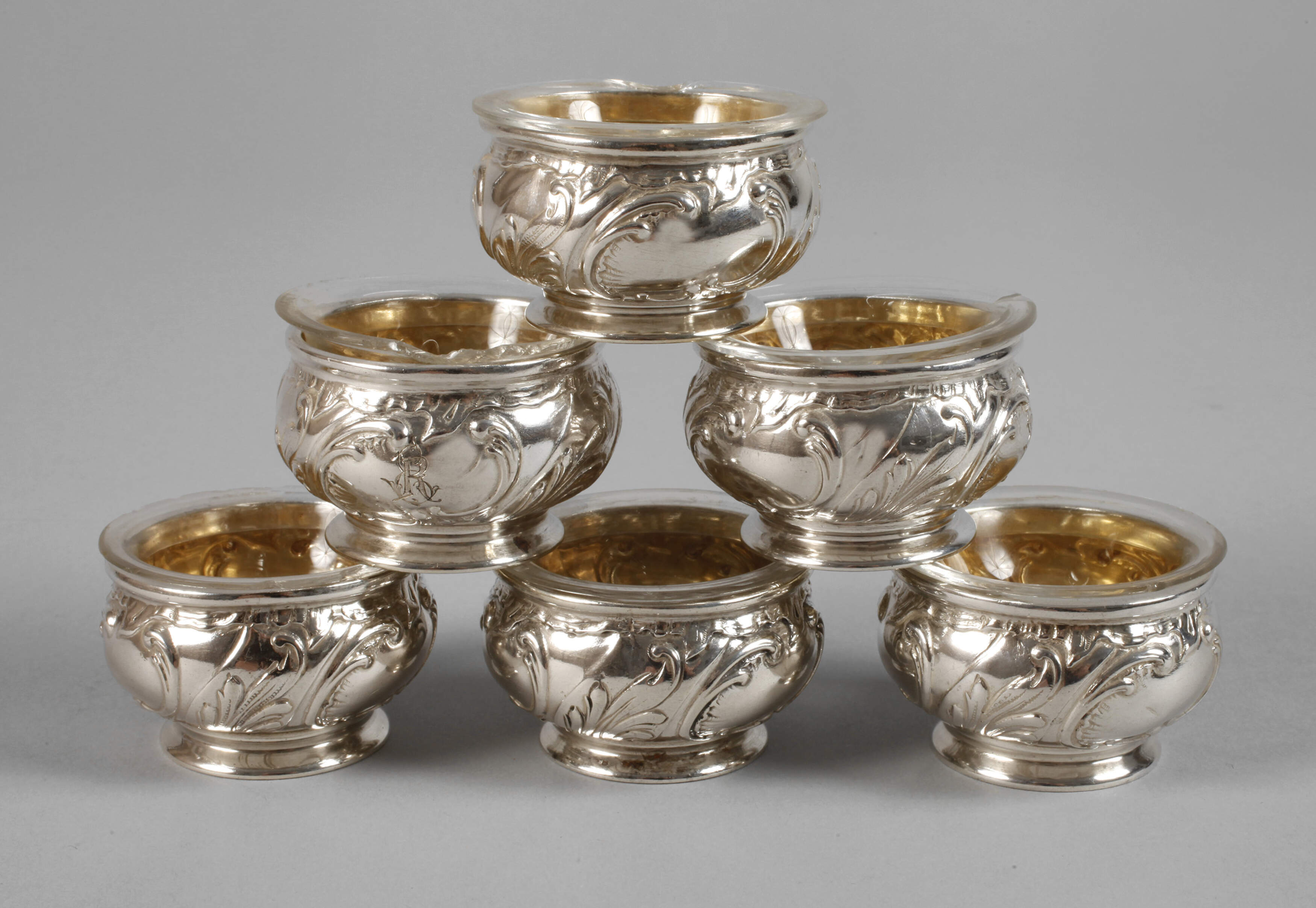 Silber sechs Salieren aus Adelsbesitz