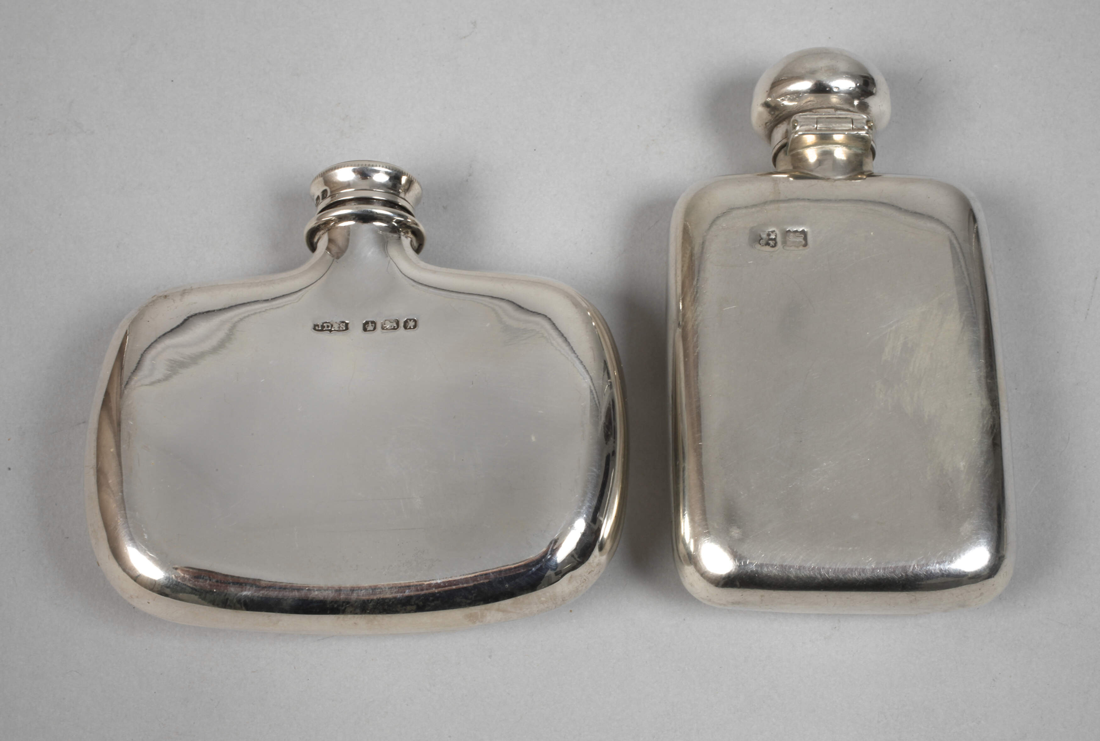 Silber zwei Flachmänner England