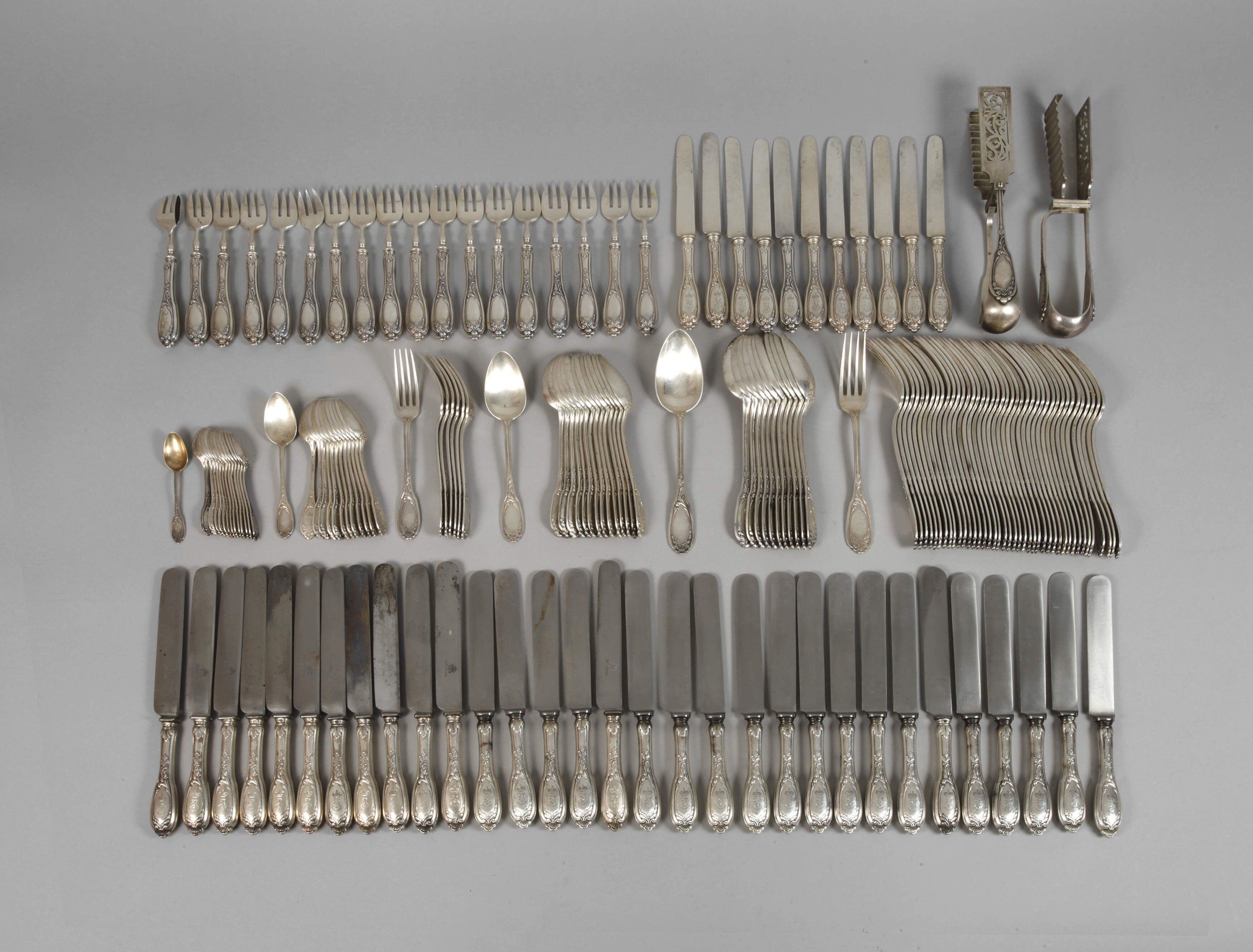Silber umfangreiches Besteck aus Adelsbesitz