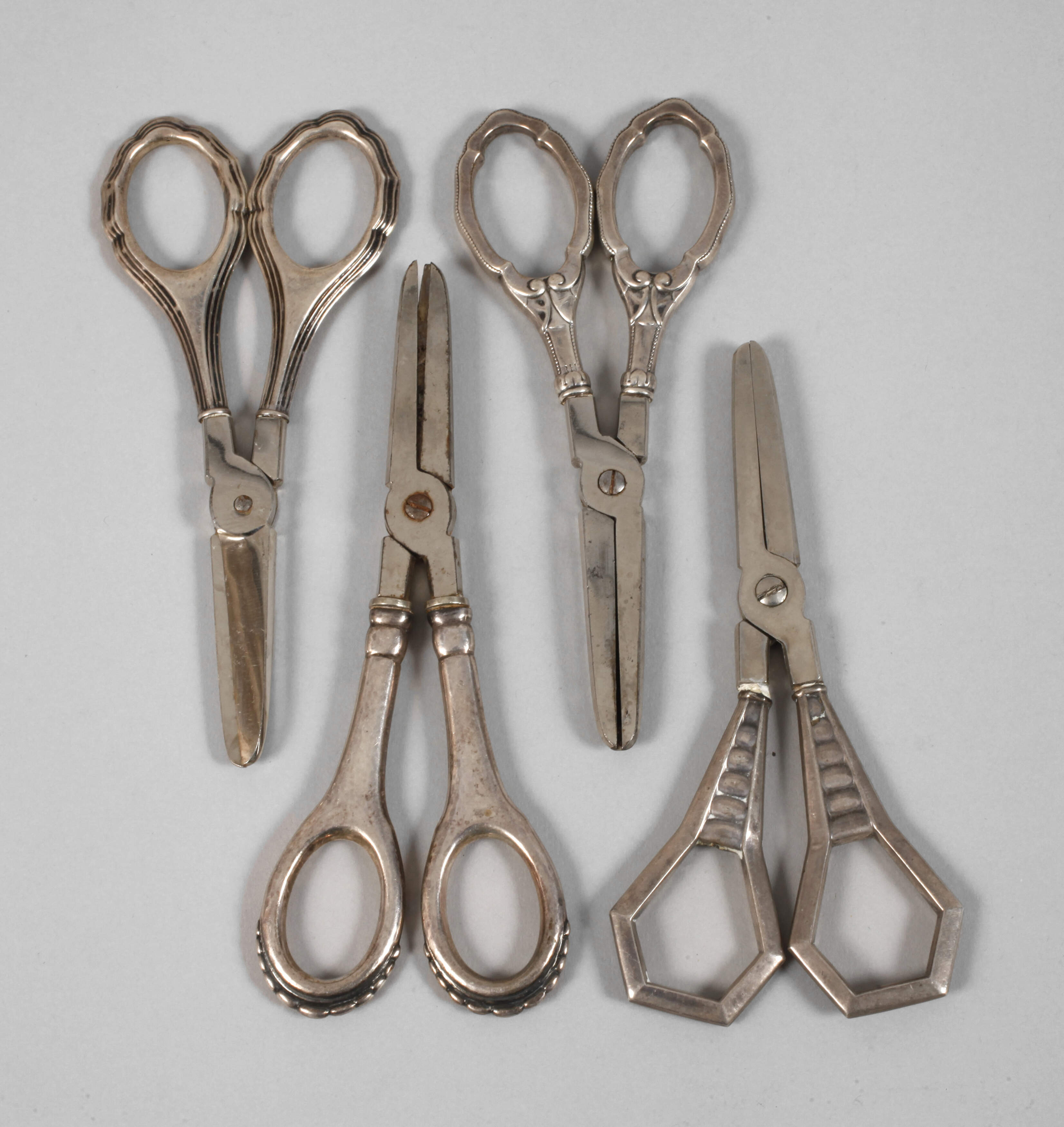 Silber vier Weintraubenscheren