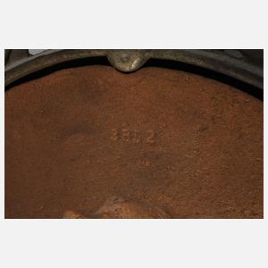 Paar große Eisengussreliefs