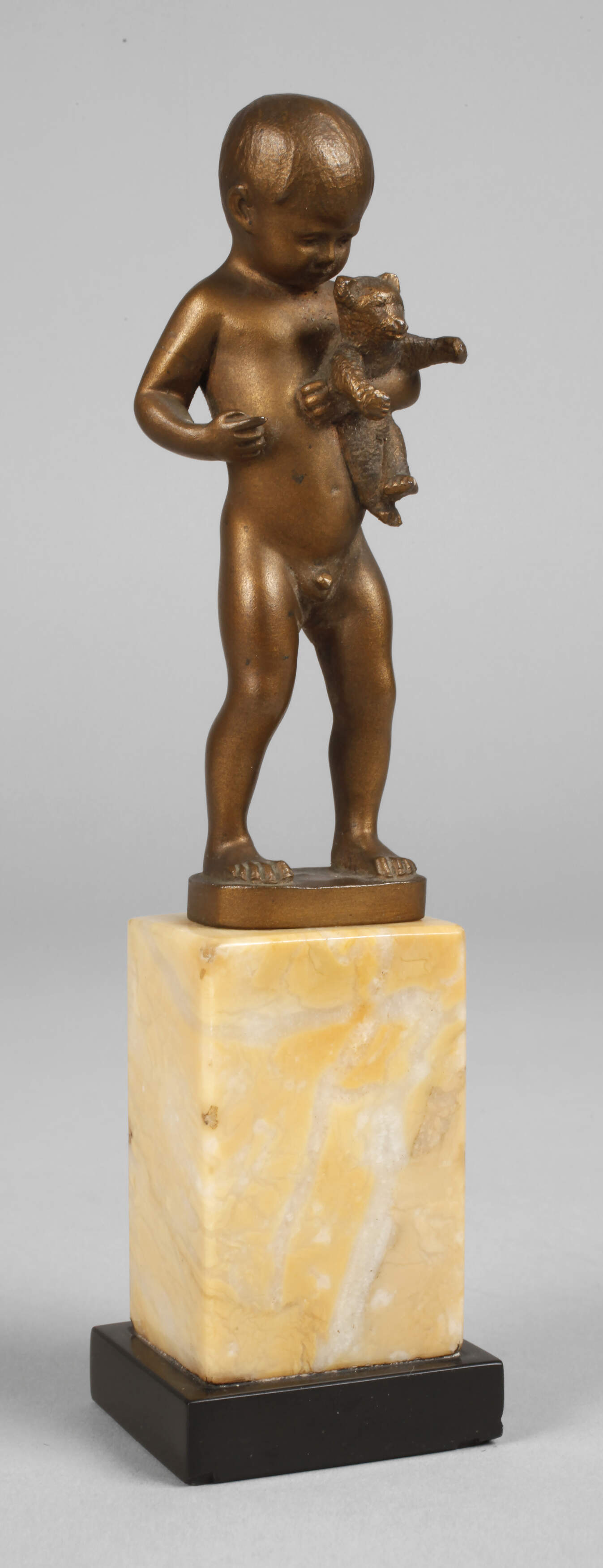 Rudolf Marcuse, Kind mit Teddy