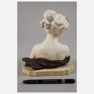 Büste einer Jugendstilschönheit