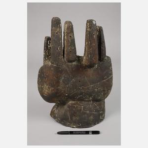 Brutalistische Skulptur einer Hand