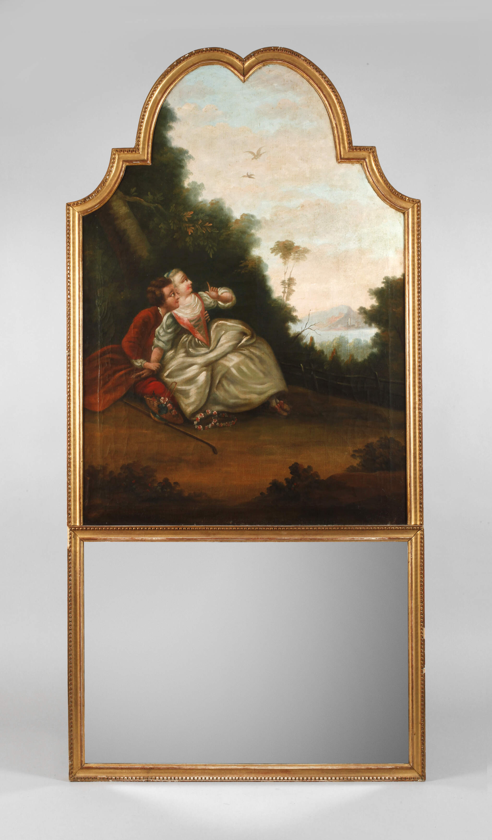 Trumeau mit Spiegel und Liebespaar