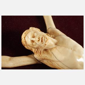 Spätklassizistische Elfenbeinschnitzerei