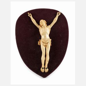 Spätklassizistische Elfenbeinschnitzerei