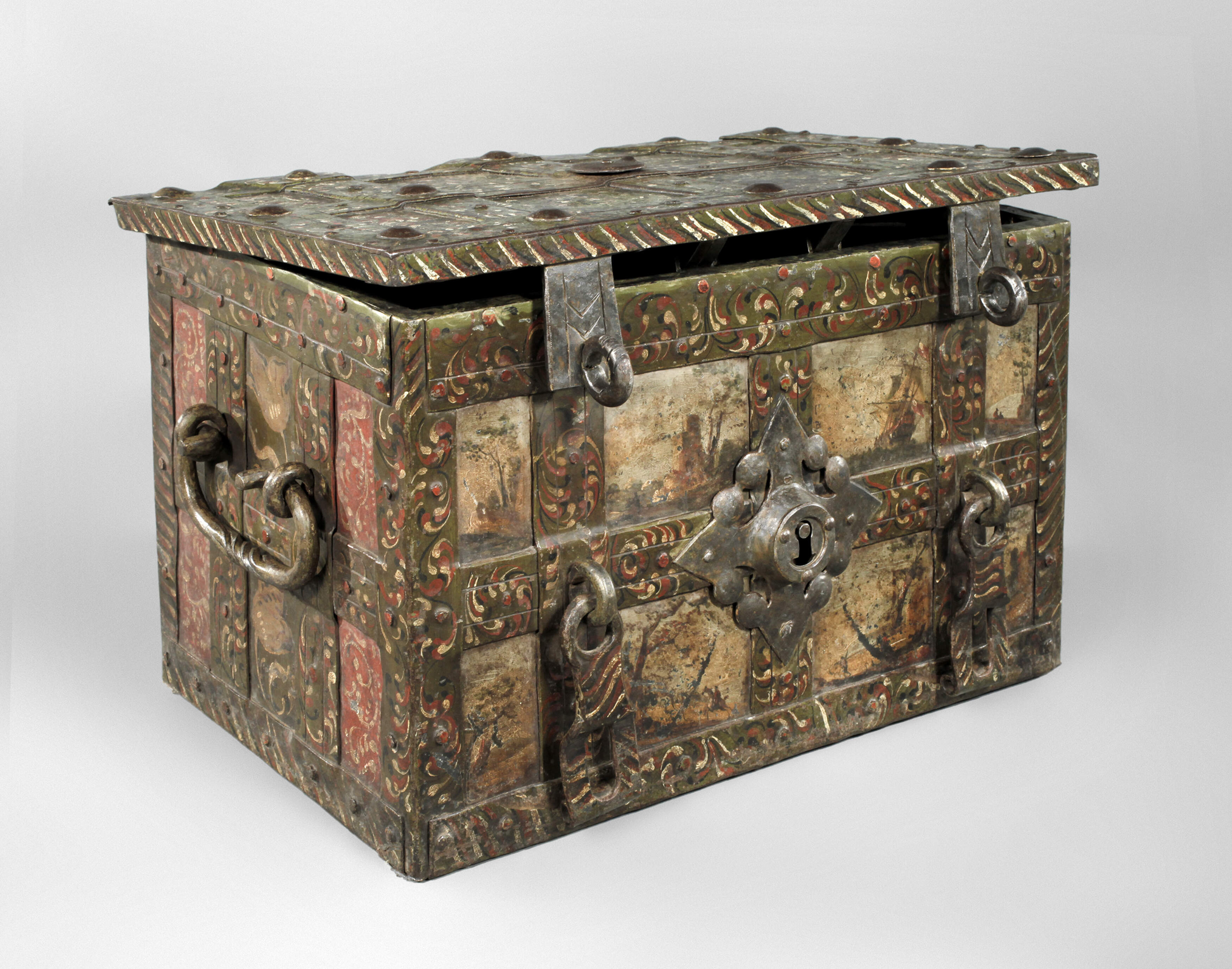 Seltene bemalte Eisentruhe