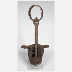 Frühes Kapellenschloss