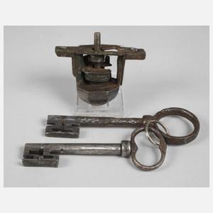 Kapellenschloss einer Zunftlade