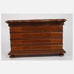 Barocke Modellkommode