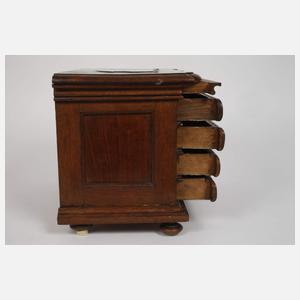 Barocke Modellkommode