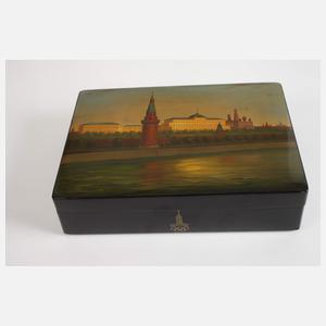 Drei Lackdosen Russland