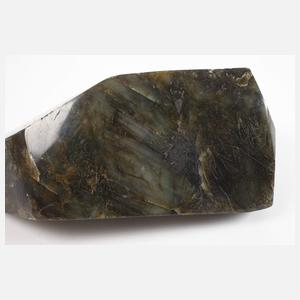 Geschliffener Labradorit