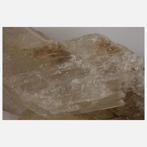 Großer Gipskristall